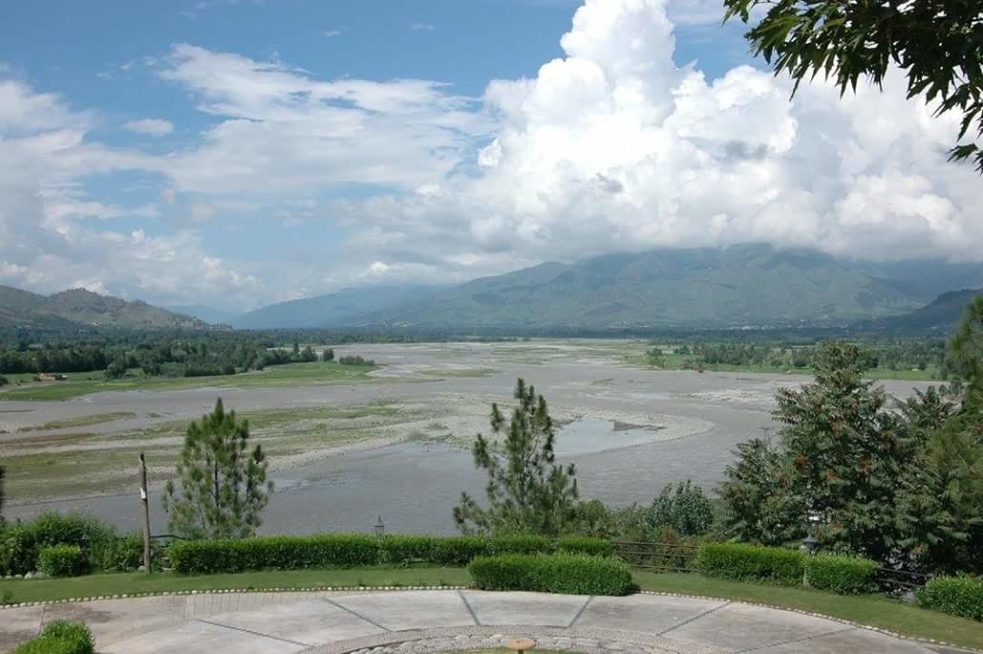 Rock City Resort Mingora Luaran gambar